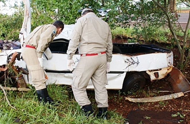 Morador de Dourados morre em capotamento na MS-376, em Vicentina