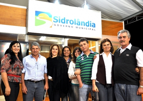 Prefeitura marca presenÃ§a na 12Âº Expo-SidrolÃ¢ndia