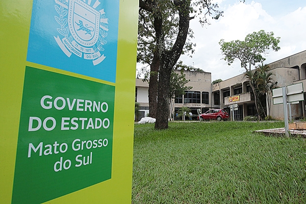 SalÃ¡rio dos servidores estaduais serÃ¡ depositado pelo Governo de MS nesta sexta-feira