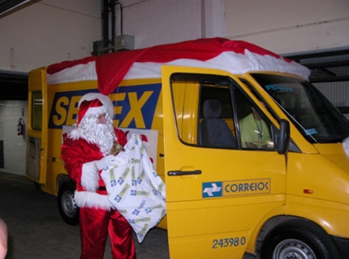 Papai Noel dos Correios jÃ¡ recebe cartinhas em SidrolÃ¢ndia