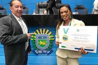 Fisiculturista Edna Osiro homenageada por Gerson Claro com M&eacute;rito Legislativo Desportivo