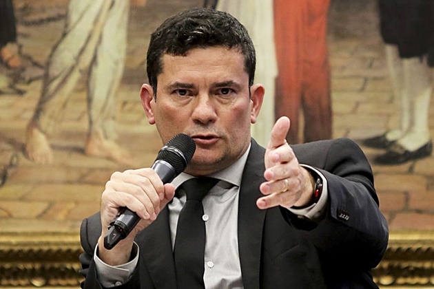 Bolsonaro diz que vai indicar SÃ©rgio Moro para vaga no STF