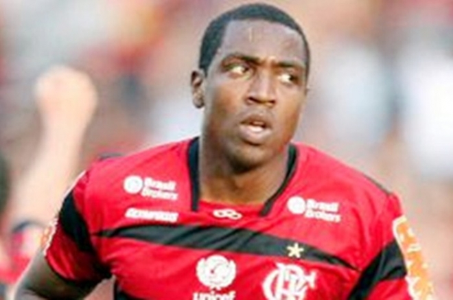 Problema cardÃ­aco afasta Renato do Flamengo