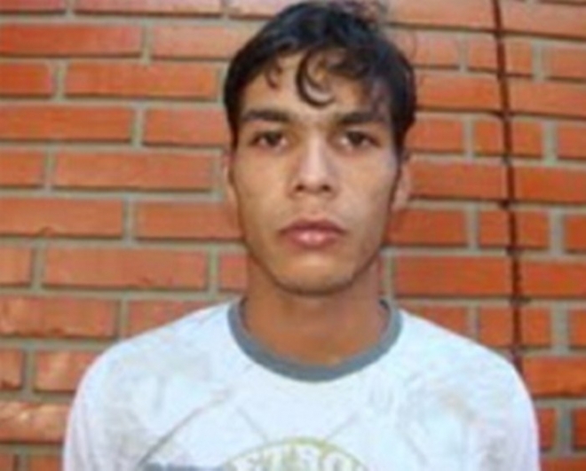 Jardineiro Ã© preso acusado de estuprar prima de 14 anos