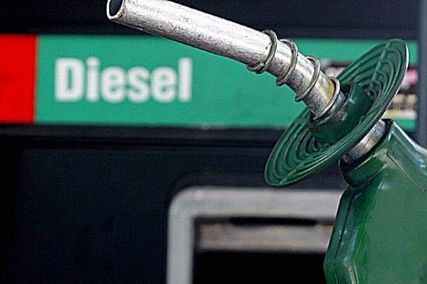 Petrobras anuncia reajuste de 13% no preÃ§o do diesel nas refinarias