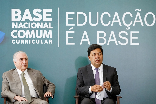 MEC homologa a Base Nacional Comum Curricular do ensino mÃ©dio