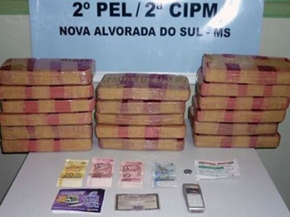 PM apreende mula paraguaio com 20kg de drogas