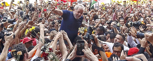 Defesa de Lula quer que STF conceda prisÃ£o domiciliar se pedido de liberdade do ex-presidente for rejeitado