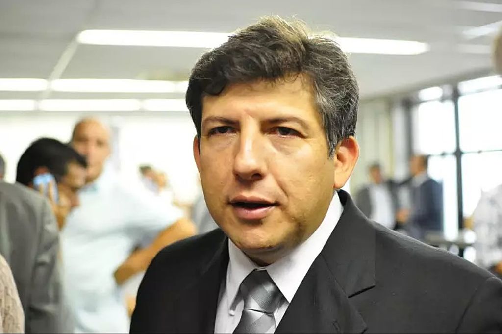 Deputado destitui Executiva do Patriotas e Moacyr Almeida assume o partido
