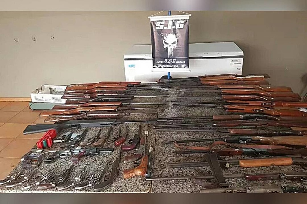 Idoso é preso com várias armas em Rolândia - Portal Paiquerê 91,7