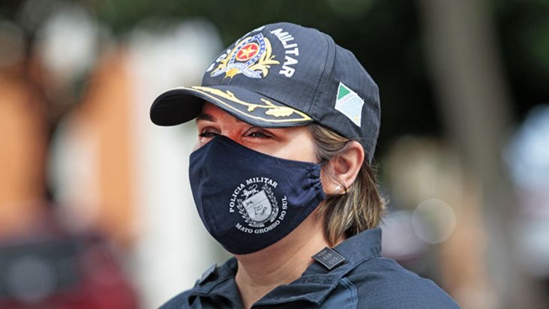 Mato Grosso do Sul tem primeira policial militar mulher promovida a coronel