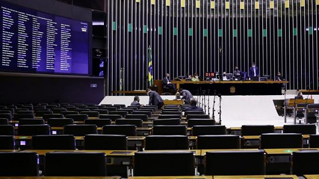 Veja como votaram deputados de MS na divisão dos recursos