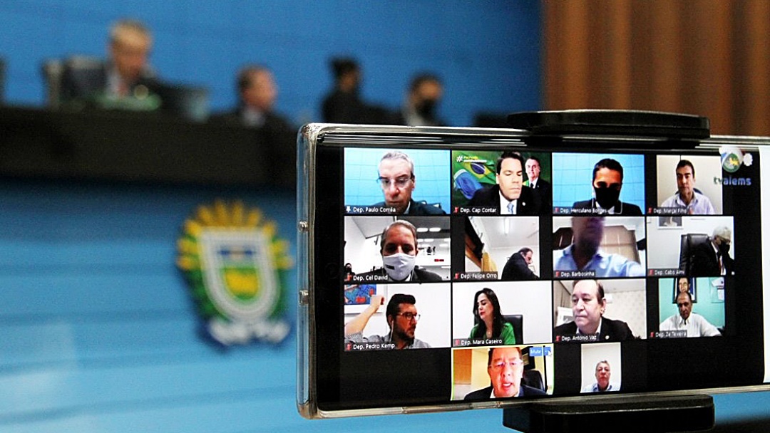 Deputados aprovam novo Refis, redu&ccedil;&atilde;o de multas do Procon e mais 9 projetos