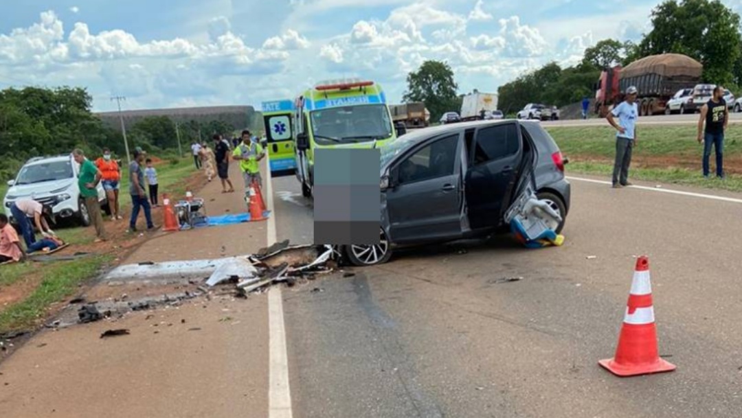 Pneu fura, carro colide em outro veículo e casal de Sonora morre em acidente