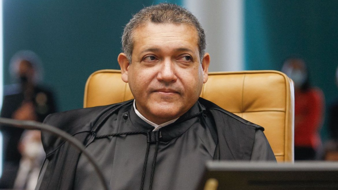 Liminar suspende trecho da Lei da Ficha Limpa