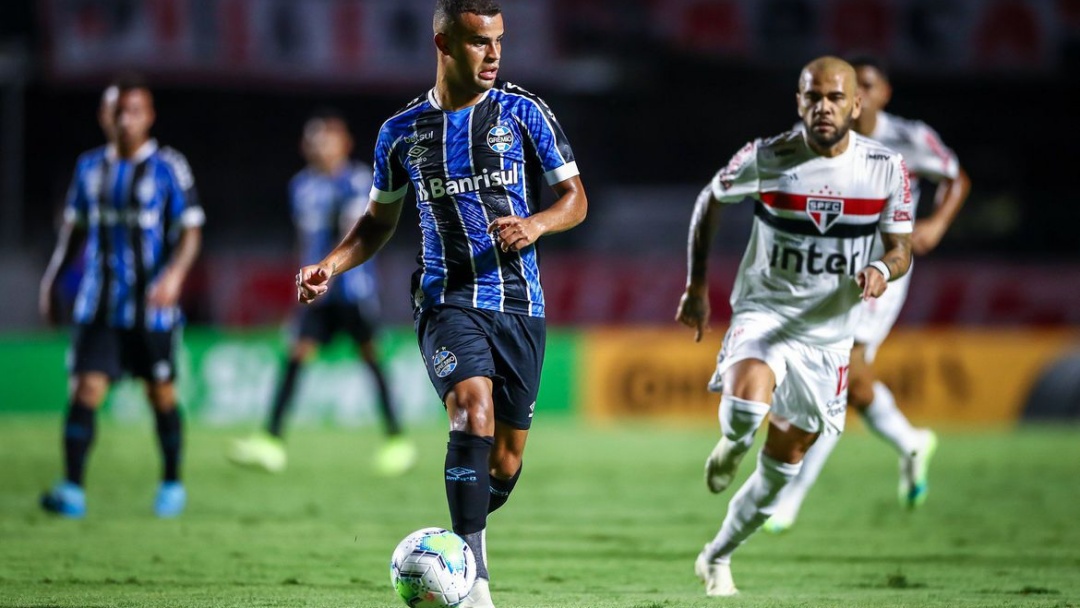 Gr&ecirc;mio segura S&atilde;o Paulo no Morumbi e vai &agrave; final da Copa do Brasil