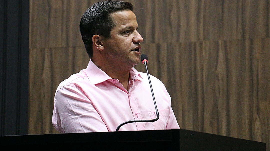 Câmara teve receita extra de R$ 916 mil e gastos aumentaram 18,23%