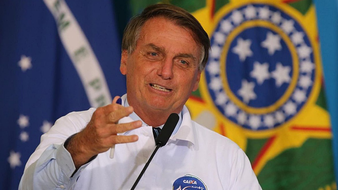 Fechamento n&atilde;o &eacute; pol&iacute;tica correta contra a covid-19, diz Bolsonaro