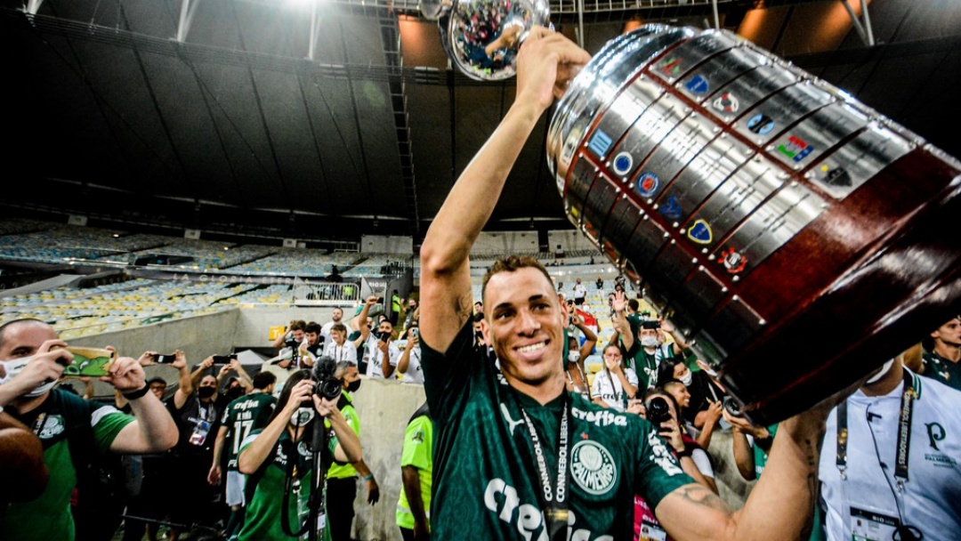 Fifa divulga jogadores inscritos no Mundial de Clubes; Breno Lopes est&aacute; fora da lista do Palmeiras