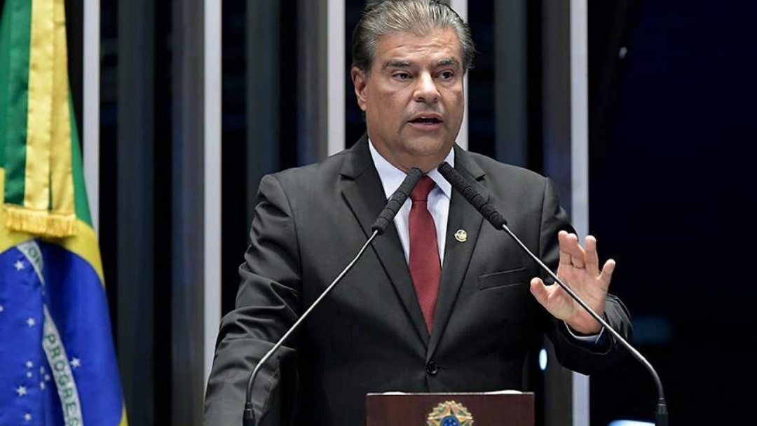 'Torturaram nosso pai', adverte irm&atilde;o sobre Nelsinho ser ministro de Bolsonaro