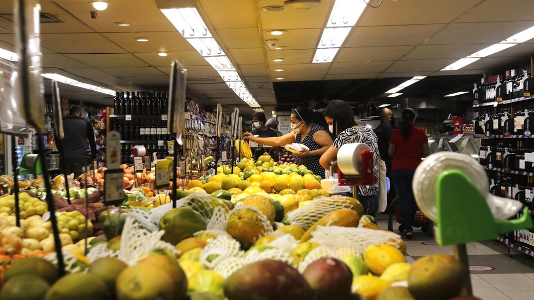 Infla&ccedil;&atilde;o para fam&iacute;lias com renda baixa fica em 0,15% 