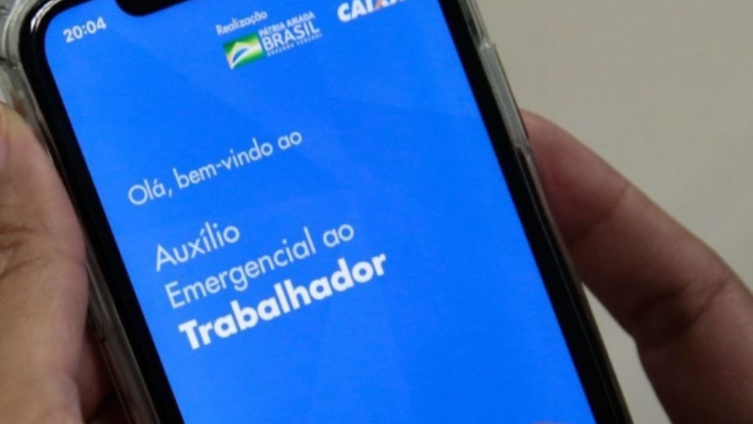 Governo diz que prepara 'cl&aacute;usula de calamidade' para aux&iacute;lio voltar