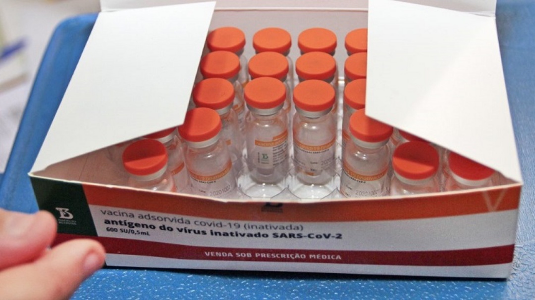 MS recebe mais 32 mil doses da vacina contra Covid-19 