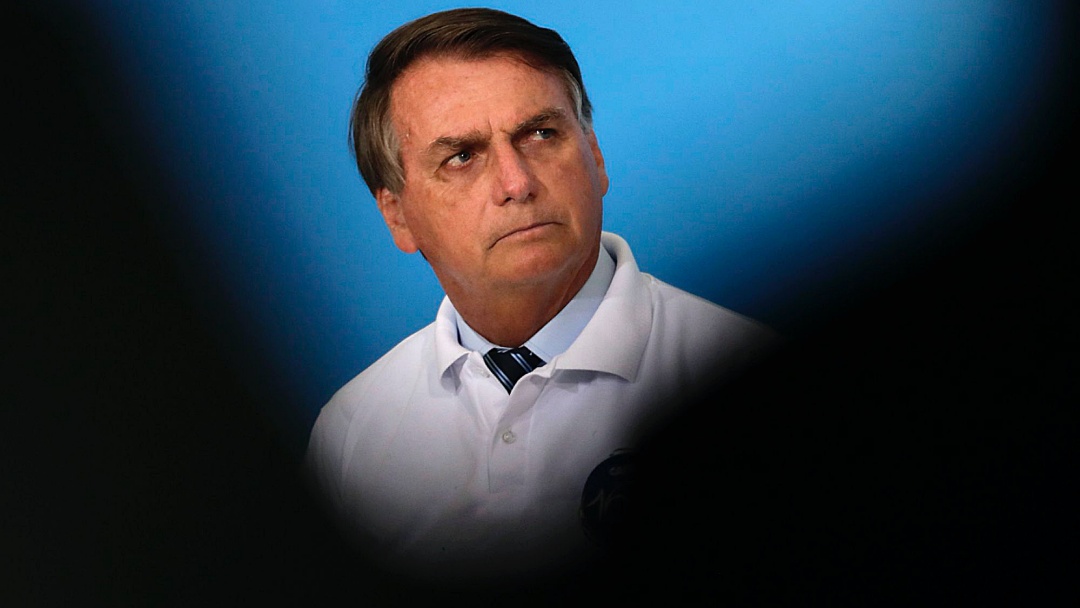 M&eacute;dicos e cientistas protocolam pedido de impeachment de Bolsonaro