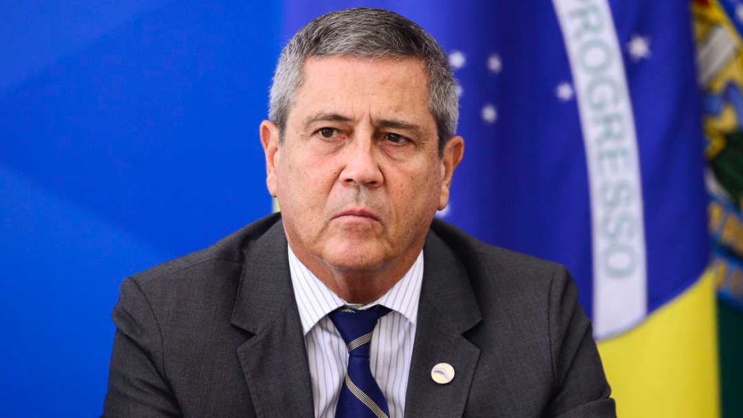 COVID: Bolsonaro determina articula&ccedil;&atilde;o extra no combate