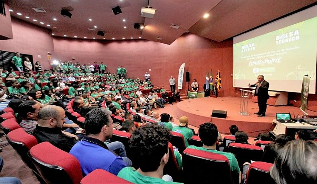 Abertas as inscri&ccedil;&otilde;es para o Bolsa Atleta e Bolsa T&eacute;cnico 2021