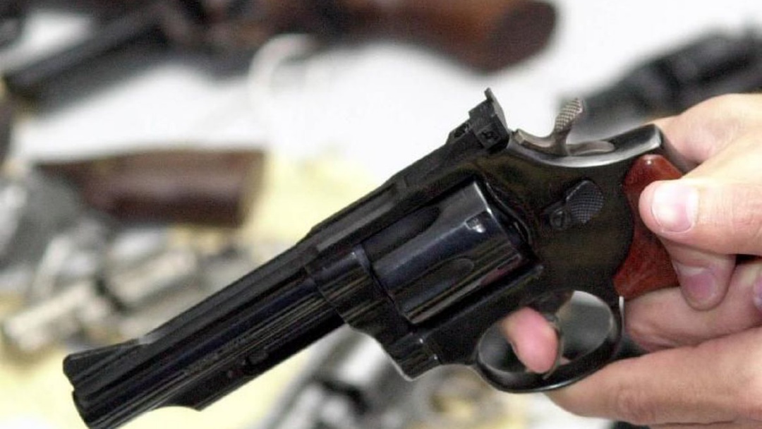 Governo altera decretos para ampliar acesso a armas e muni&ccedil;&otilde;es