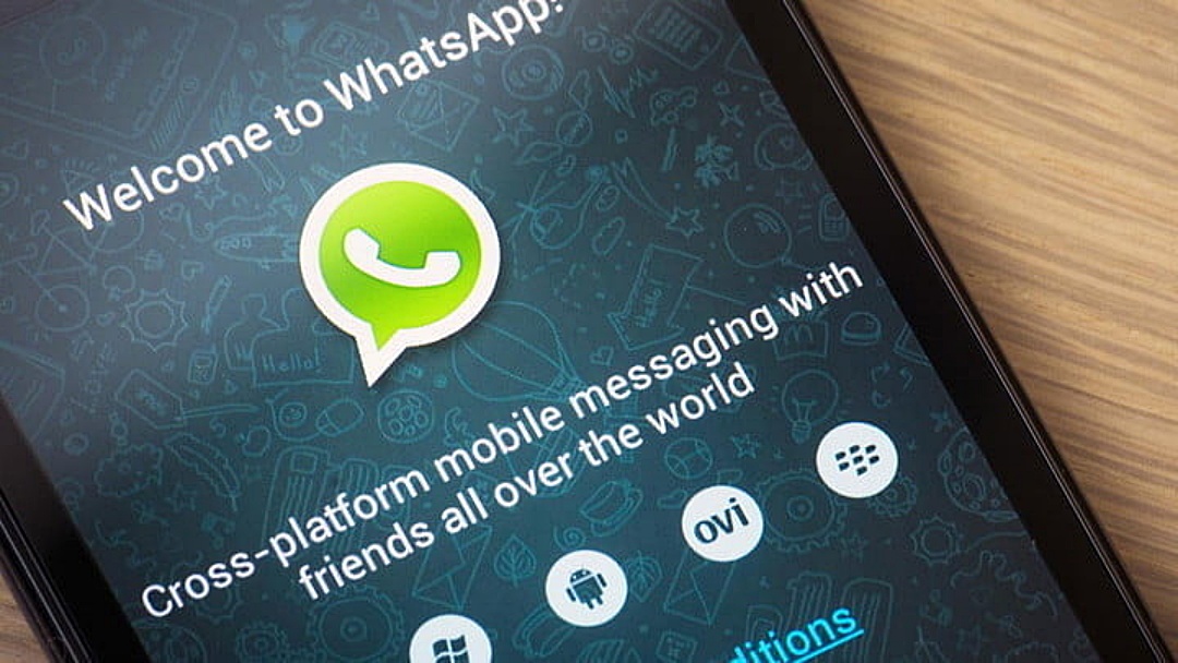 Mulher denuncia golpe de clonagem de WhatsApp após tentar se inscrever em curso
