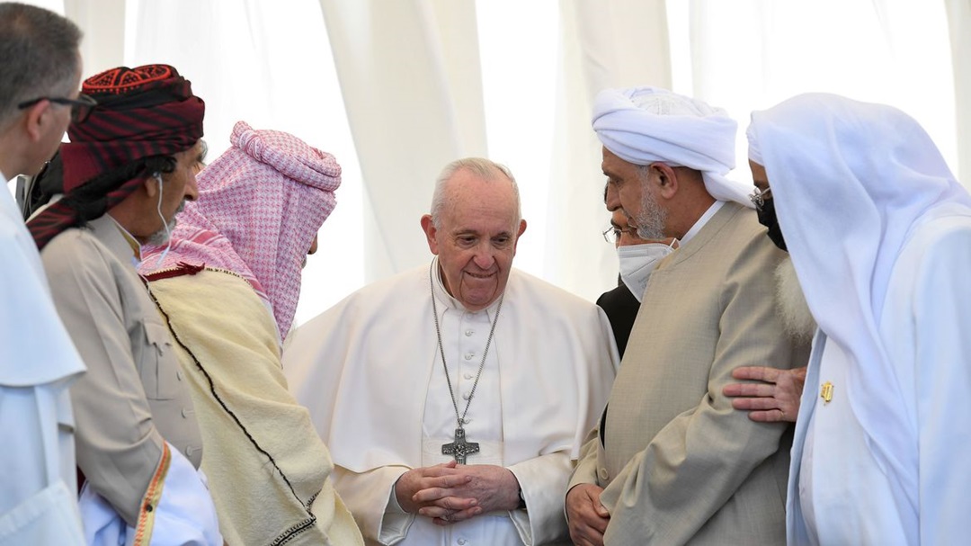 Papa Francisco deixa o Iraque ap&oacute;s visita de tr&ecirc;s dias
