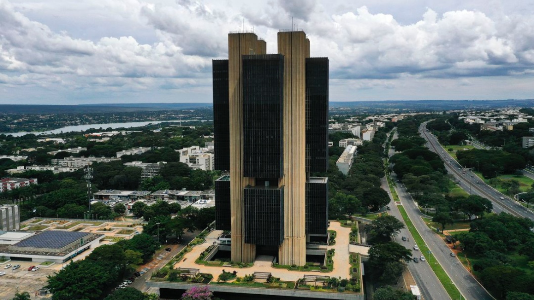 Mercado financeiro eleva projeção da inflação para 4,60% este ano