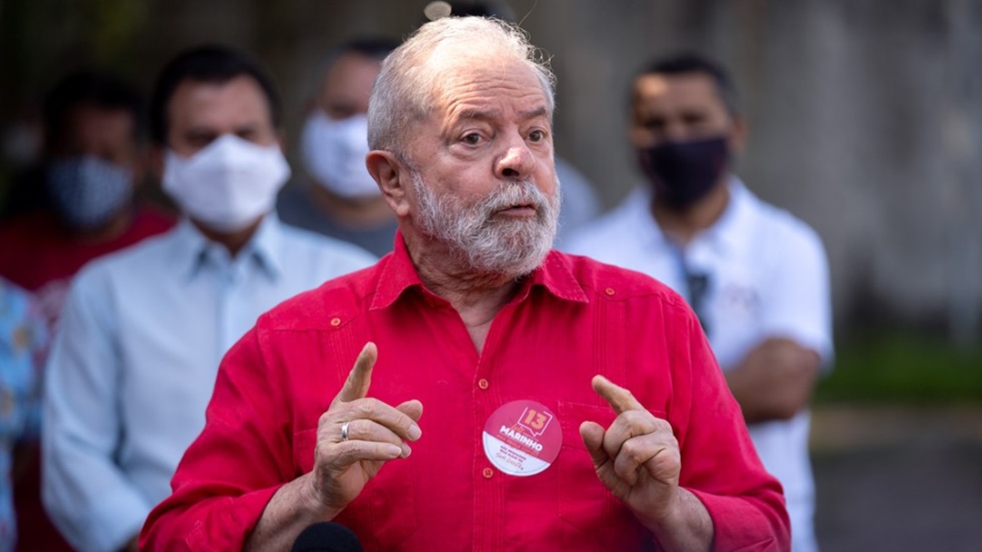 Juiz do PR mantém bloqueio de bens de Lula e envia processos da Lava Jato ao DF