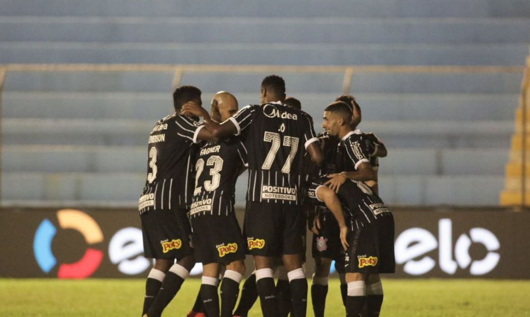 Corinthians derrota Salgueiro por 3 a 0 e avan&ccedil;a na Copa do Brasil