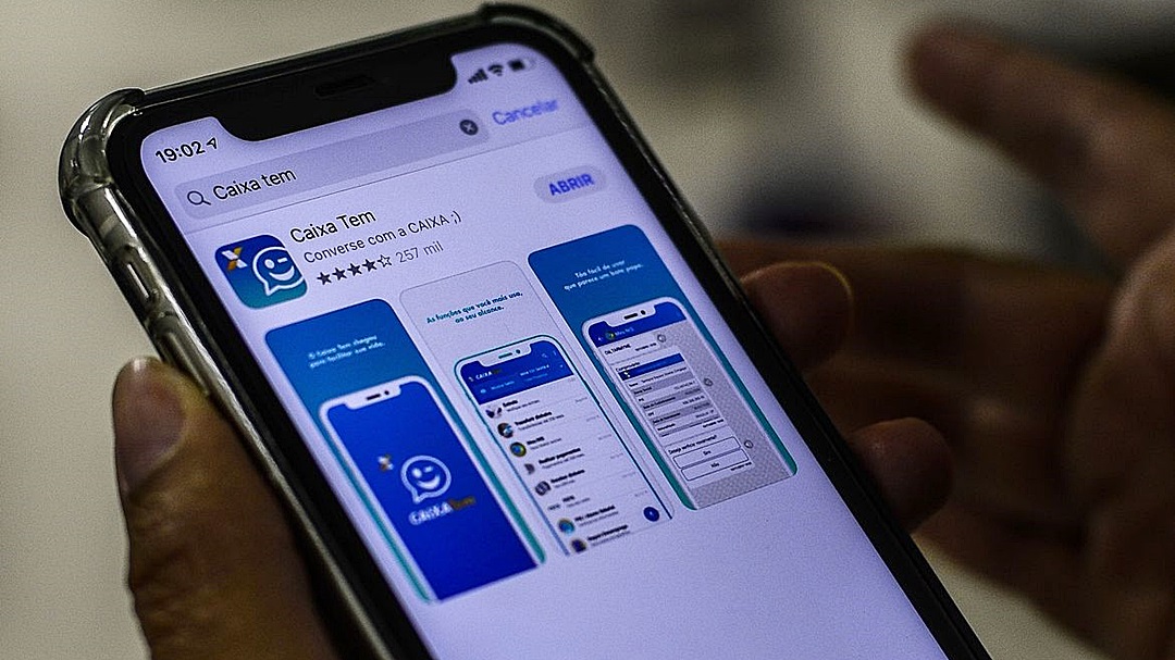 Nascidos em junho podem atualizar dados no Caixa Tem