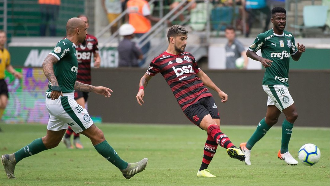 CBF divulga tabela da S&eacute;rie A com Flamengo e Palmeiras na 1&ordf; rodada