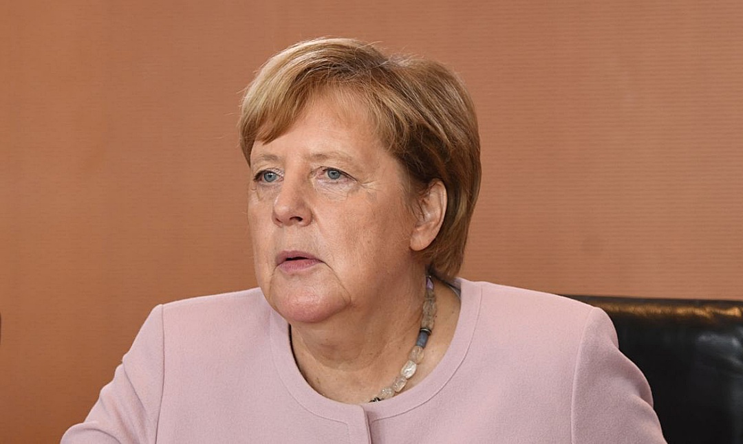 Lockdowns obrigat&oacute;rios s&atilde;o vitais para conter covid-19, diz Merkel