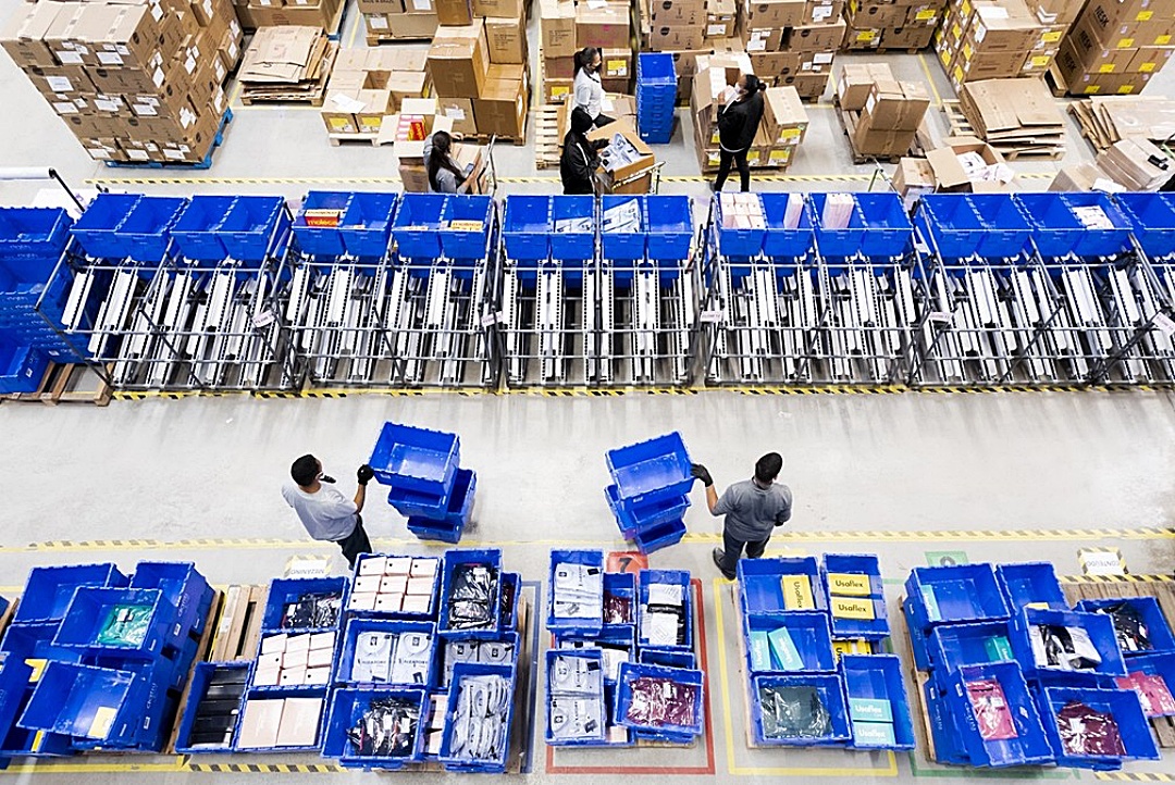 Setor de servi&ccedil;os supera pela 1&ordf; vez n&iacute;vel pr&eacute;-pandemia