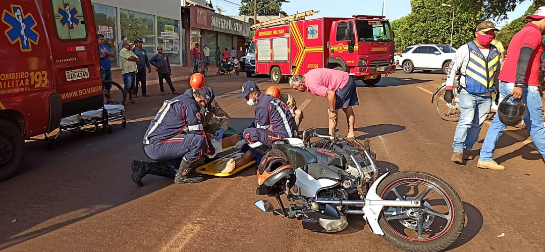 Ciclista fica gravemente ferido ap&oacute;s ser atingido por mototaxista na Dorvalino