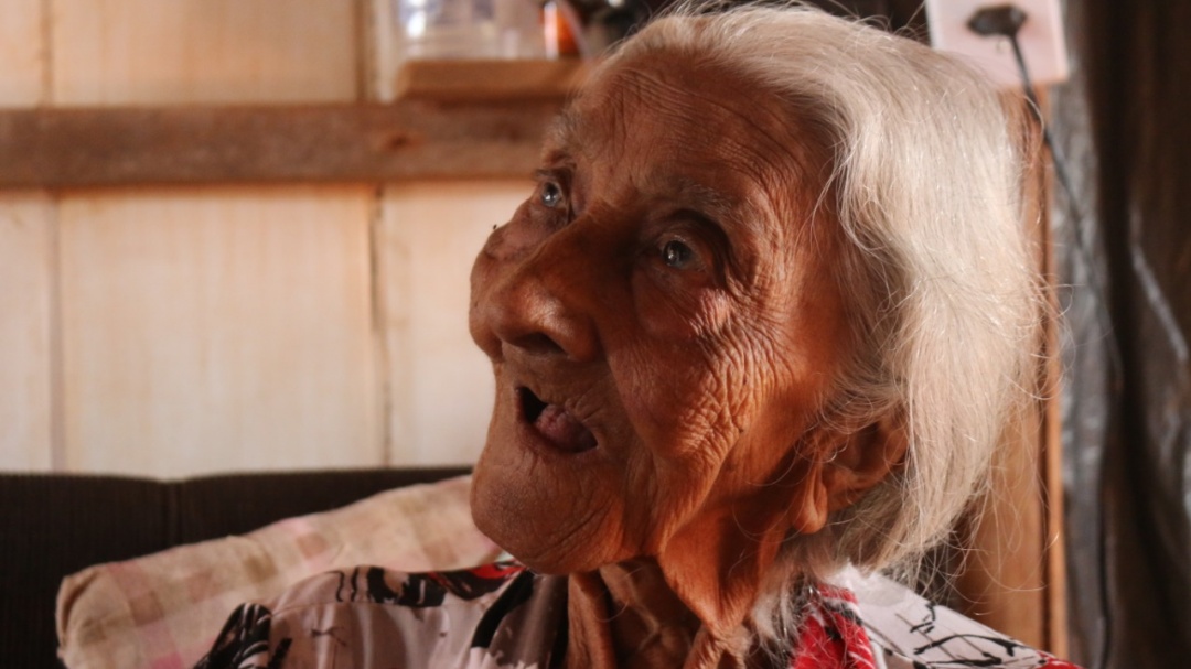 Equipe madruga, viaja 70 km para vacinar dona Concei&ccedil;&atilde;o de 102 anos no Nazar&eacute;