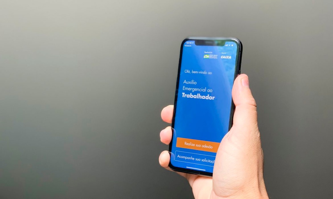 Trabalhadores nascidos em novembro podem sacar aux&iacute;lio