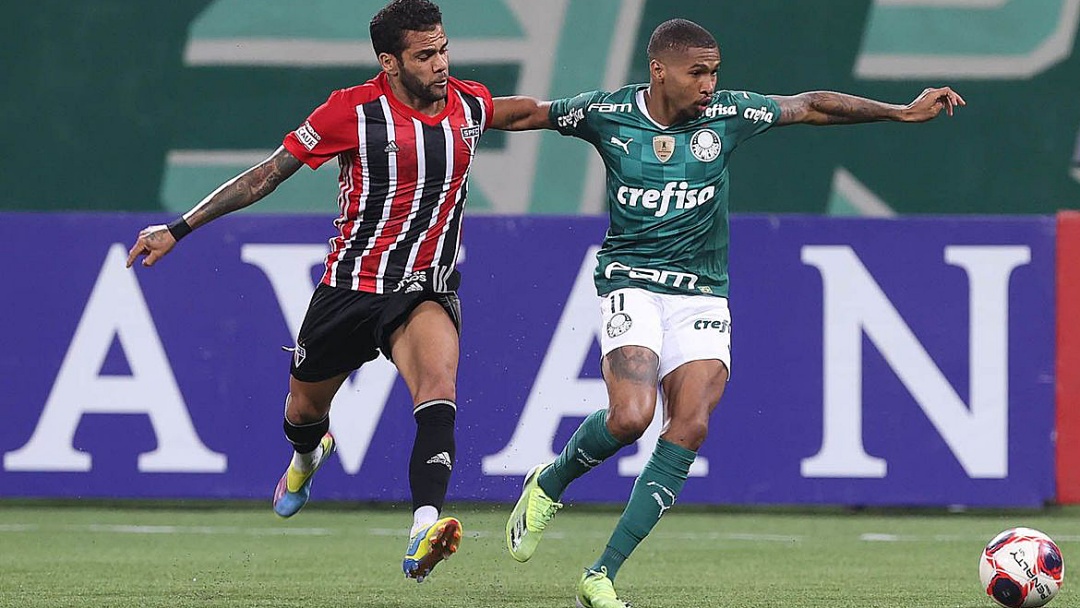 Sotaque estrangeiro marca final estadual entre Palmeiras e S&atilde;o Paulo