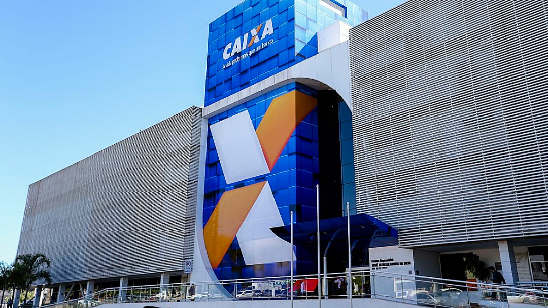 Caixa paga aux&iacute;lio emergencial a nascidos em setembro