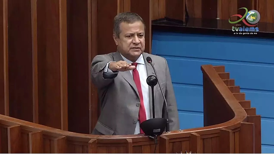 Amarildo Cruz toma posse na Assembleia na 1ª sessão de junho