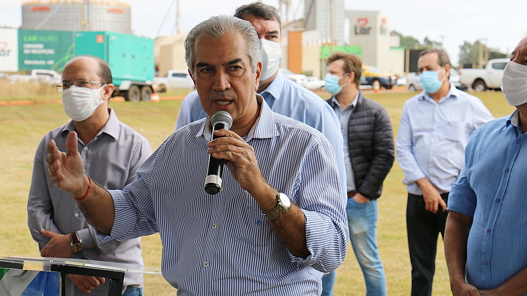 Ao lan&ccedil;ar obras, Reinaldo diz que Sidrol&acirc;ndia ter&aacute; melhor log&iacute;stica