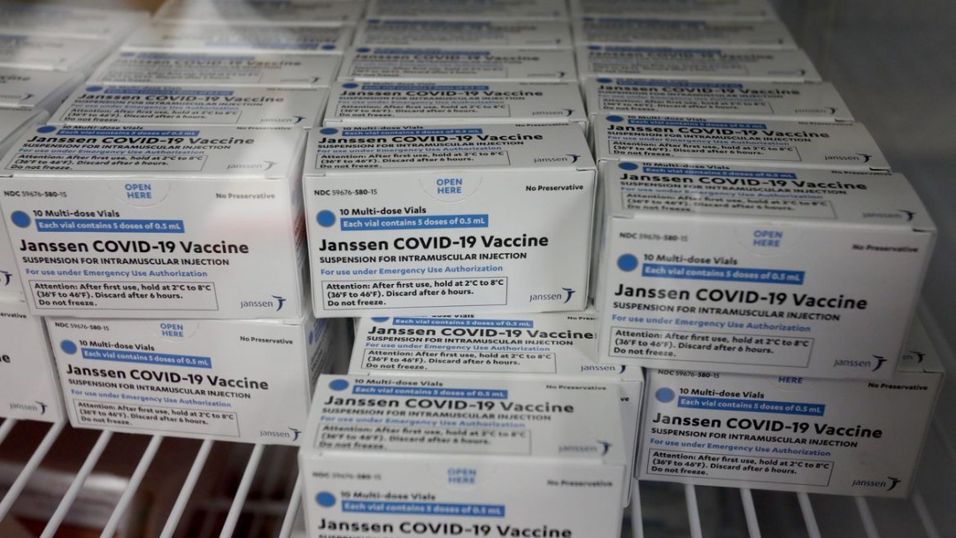 Covid-19: Janssen adia entrega de 3 milh&otilde;es de vacinas