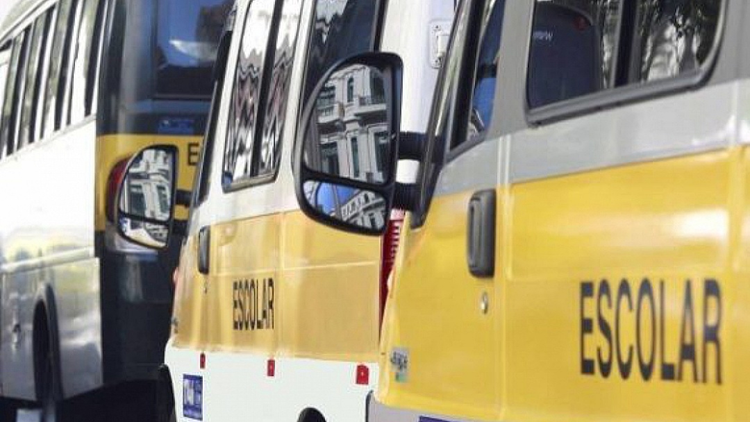 Empresa de transporte escolar especial anuncia contrata&ccedil;&otilde;es em Sidrol&acirc;ndia