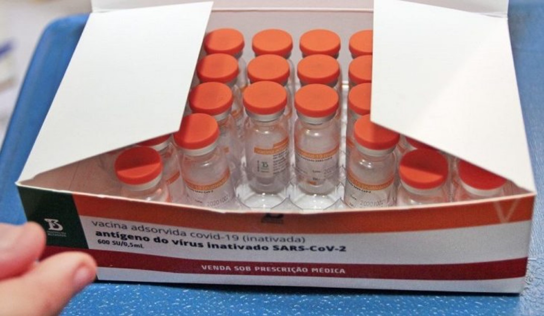MS recebe novo lote com 105.090 doses da vacina